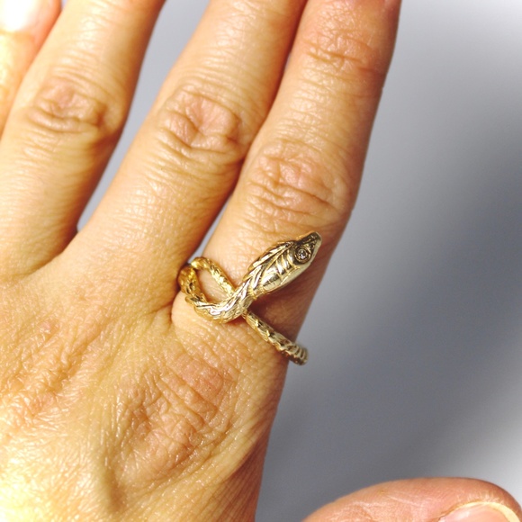 Gold Snake Ring - Picture 4 of 5